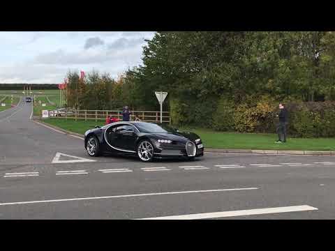 Bugatti Chiron Sport - Fast Acceleration & Amazing Sound