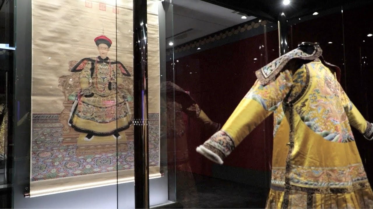 Rare artifacts from ancient Chinese emperor make stunning debut in Greece