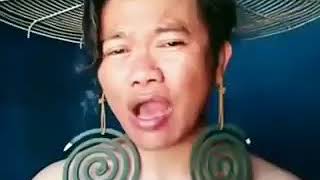 Download lagu Bencong nyanyi...😁😁 mp3