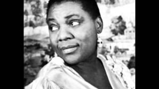 Bessie Smith & Clara Smith-My Man Blues