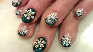 CHRISTMAS NAIL ART