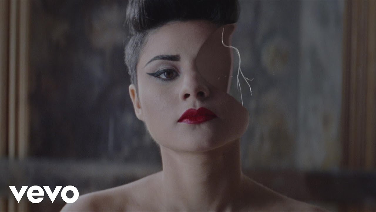 Montaigne - I'm a Fantastic Wreck