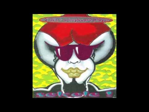 2 Djs and a Keyboard Player - Sekele (Original Mix)