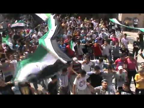 مظاهرة في حي باب قبلي في مدينة حماة بقيادة منشد الثورة أبو صهيب الحموي