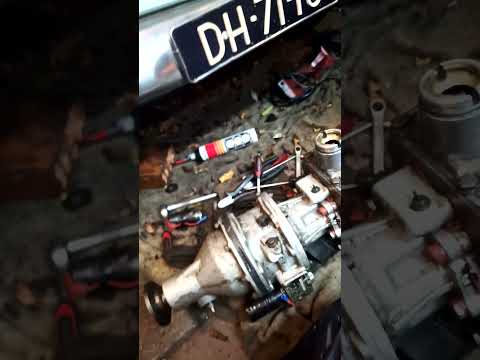 part:21 the gearbox and overdrive Volvo Amazon B20