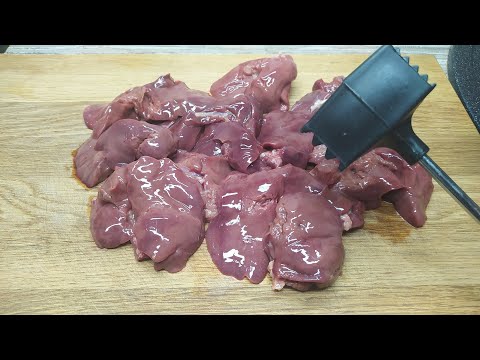 Ich habe die im Laden gekaufte Leberpastete satt und koche sie jetzt selbst