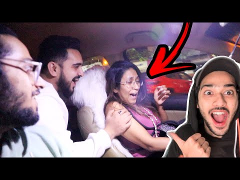 SHE GOT SO SCARED!!! 😱😂 *Jumpscare*