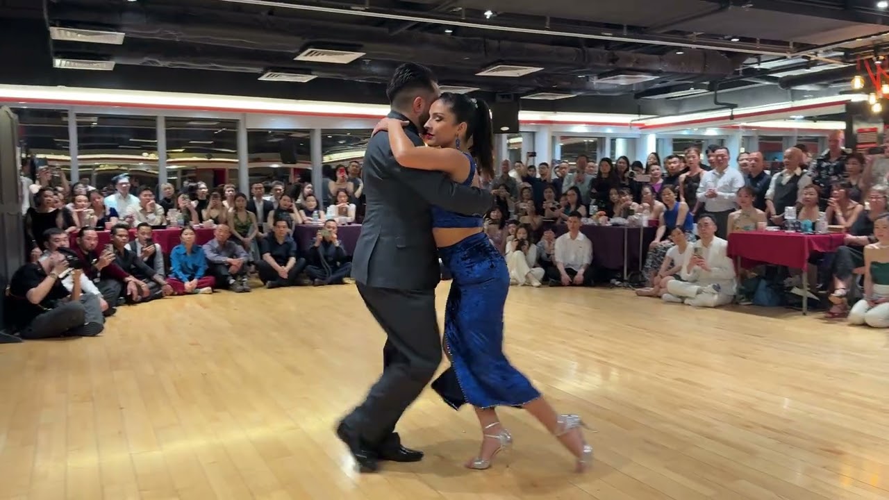 Video thumbnail for Jonathan Saavedra y Clarisa Aragon in HK - 19 April 2025 - 1/4