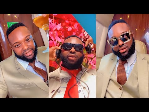 Nigerian Record Producer Austynobeatz Seen Vibing to #GreenGreen by Benjamin Ybm in a Private Jet