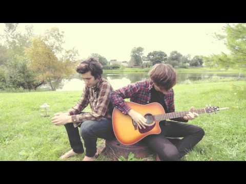 Real Friends - "Sixteen" (Acoustic Session)