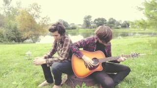 Real Friends - "Sixteen" (Acoustic Session)