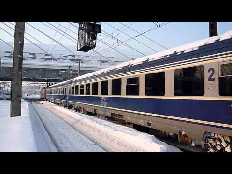 Locomotiva 41-0587-0 garand IR 553 in Bucuresti Nord