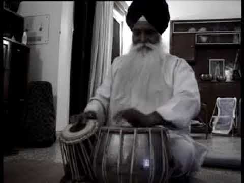 Bhai Mohinder Singh plays a paran