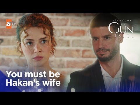 Elif and Fırat's first encounter! - Bir Kucuk Gun Isigi | Short Scenes