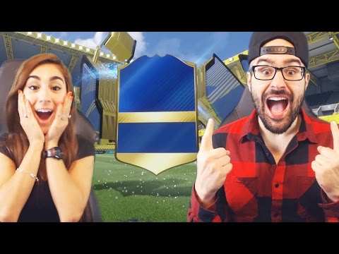 HER LUCK IS AWESOME! TOTS PACK OPENING FIFA 17 Ultimate Team!
