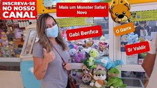 Gabi Benfica Capturando Monster Safari Novo e Sr Valdir pegando algumas Pelúcias Veja