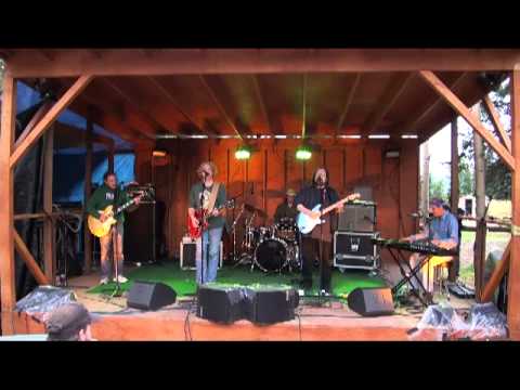 Bertha, DSO, Dark Star Orchestra, 49th State Brewing Co, Healy AK  8/19/2011
