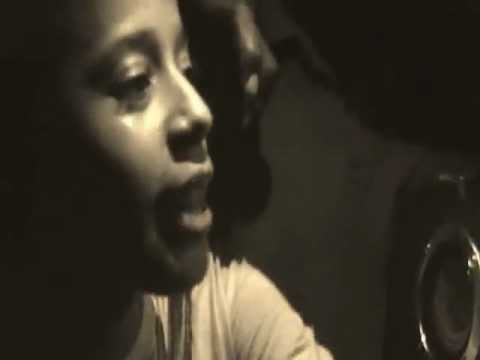 BLACK MOMMENT - Halet mc