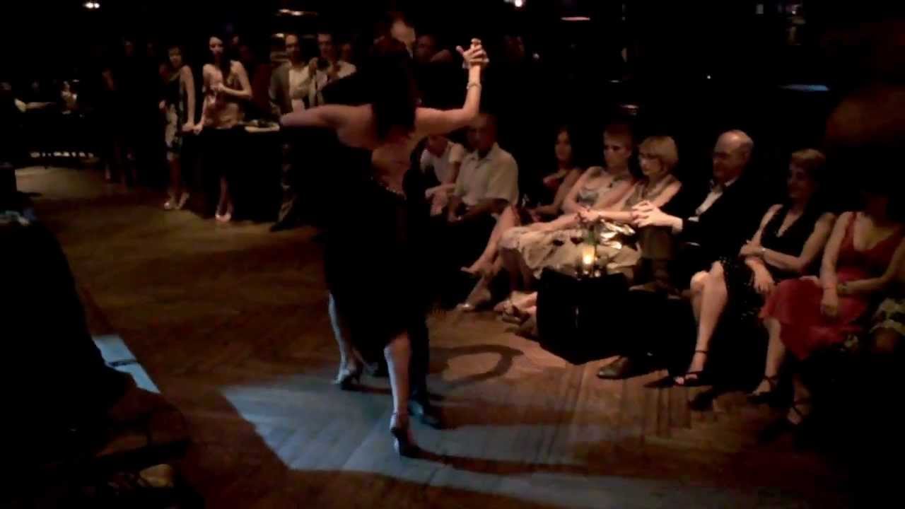Argentine Tango: Angeles Chanaha & Michael Nadtochi @ Salon Reale