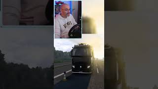 ATTENTION sur la route !🚚⚠⚠⚠  #Shorts