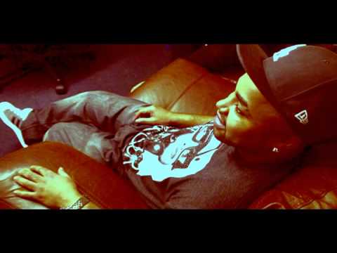 Smokey Roomz - Chase The Rain Ft. MC E-LL [DnB] (Studio Session)