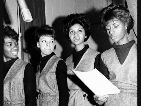 Throw A Farewell Kiss - The Velvelettes