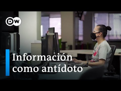 Periodistas a pie de calle que iluminan la realidad mirando con lupa