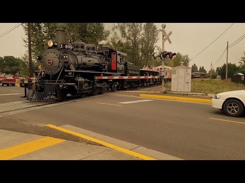 Railfaning santa maria valley 205 at Russell drive 9/10/22 @Lebanon Oregon
