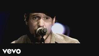 Se Va Lyrics English Translation