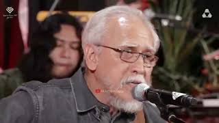 Download lagu Iwan Fals & Band - Siang Pelataran SD Sebuah Kampung mp3