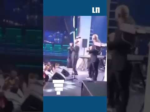 Un video captó el momento en que el techo de la discoteca Jet Set de República Dominicana, colapsó









