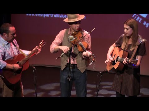 AUSTIN & COURTNEY DERRYBERRY and GREG REISH, "Chinese Breakdown" Westport Folk & Bluegrass Festival