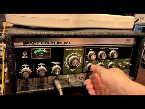 Immagine Roland RE-201 Space Echo – Serviced, Original Tape (RT-1L) Included - 22
