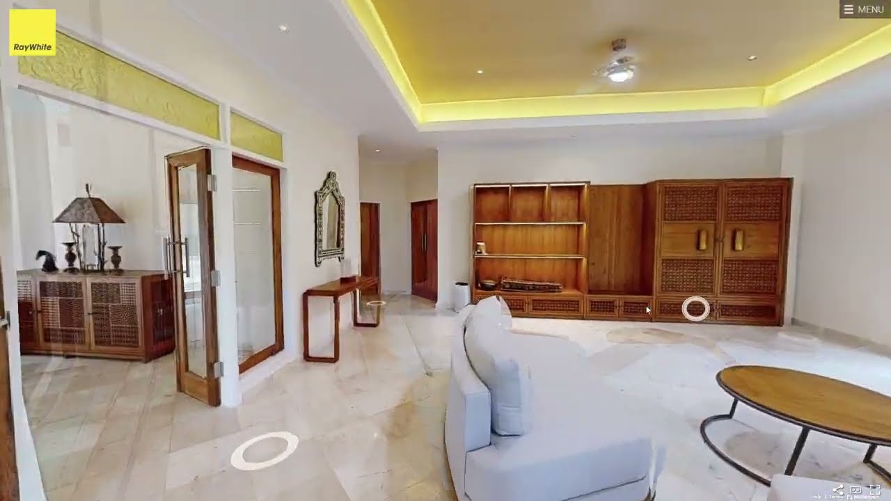 Freehold - Luxurious 4 Bedroom Villa in Exclusive Villa Complex