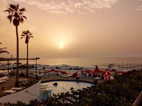 Rolling in Tenerife (The Wiseguys - Ooh La La)