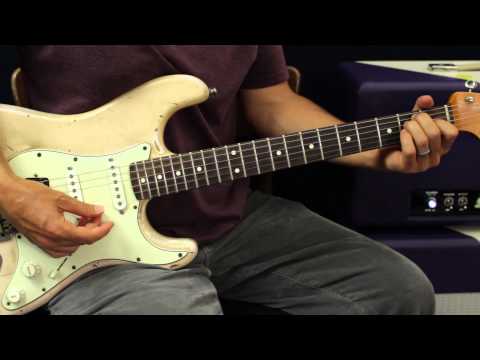 How To Make Melodic Solos - Pentatonic Blues Tricks and Tips - Guitar Lesson