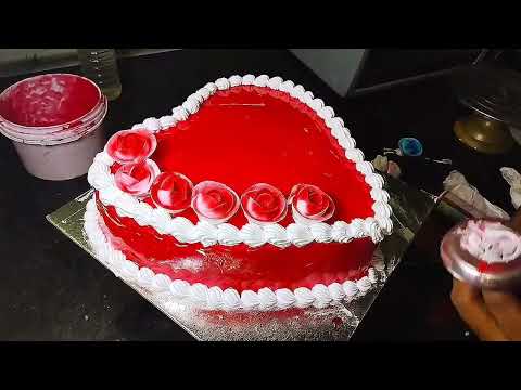 strawberry cake #bakery#cake#shrimaancake