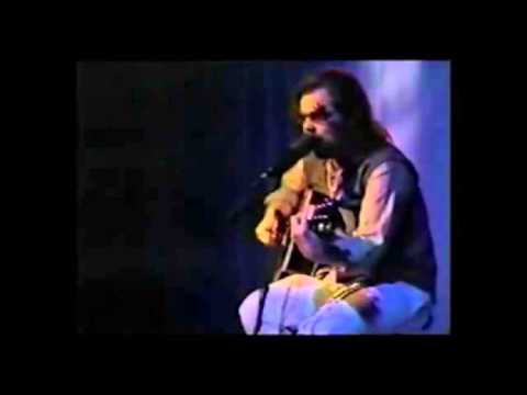 Roky Erickson - Night of The Vampire ( live audio)