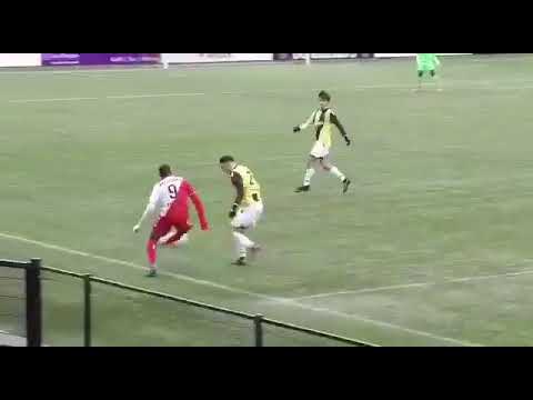 Vitesse o16 vs FC Utrecht o16 spits Maxwell Rodrigues