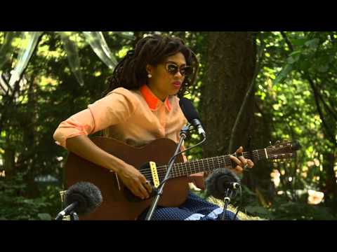 Valerie June - Twined & Twisted (Live on KEXP @Pickathon)