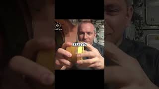 Miel en el espacio