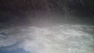preview picture of video 'Creekin on Big Austin Creek! 12/16/09'