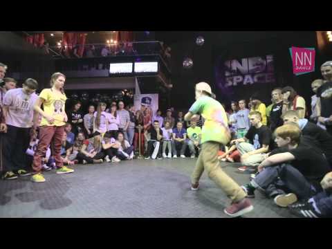 Кузнецов Данил vs Матвеева Лиза - 1/8 Hip-hop beginners - Matreshka Battle (2014)