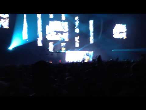 Zedd - Birthday Song @ Contact Festival 2014