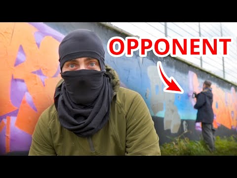 Friendly Graffiti BATTLE | trick or treat HALLOWEEN special
