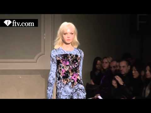 MILAN WOMAN F/W 10-11 - N21 - SHOW