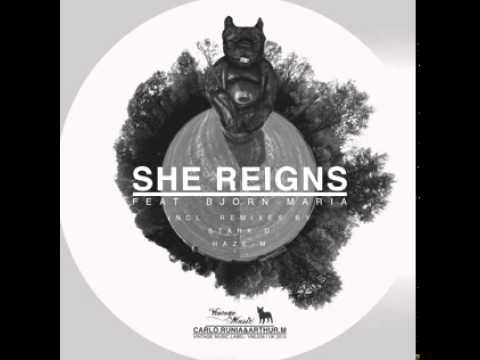 Carlo Runia, Arthur M - She Reigns Feat. Bjorn Maria (Original Mix)