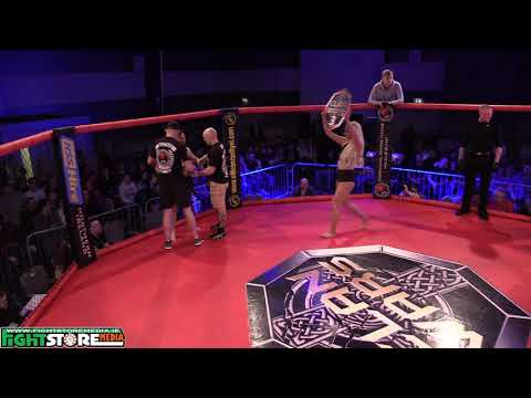 Thomas Cambridge vs Tomek Marynowski - Clan Wars 31