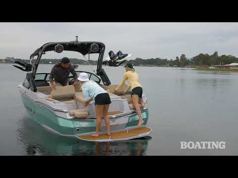 2022 Boat Buyers Guide: MasterCraft XStar S