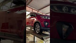 Download lagu Soi gầm xe #Toyota Innova #Venturer 2.0AT 2021. #Innova đời này xài cầu sau nhìn chất thiệt chứ. mp3